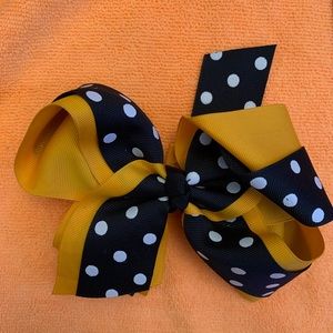 Black & Gold polka-dot bow